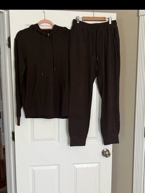 Comfrt Brown Hoodie and Jogger Set